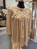 ROMANTISCHE BLUSE TUNIKA CREAM GR.36