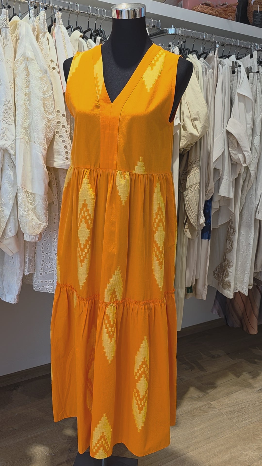 MIDIKLEID ORANGE SOMMERLOOK GR.M